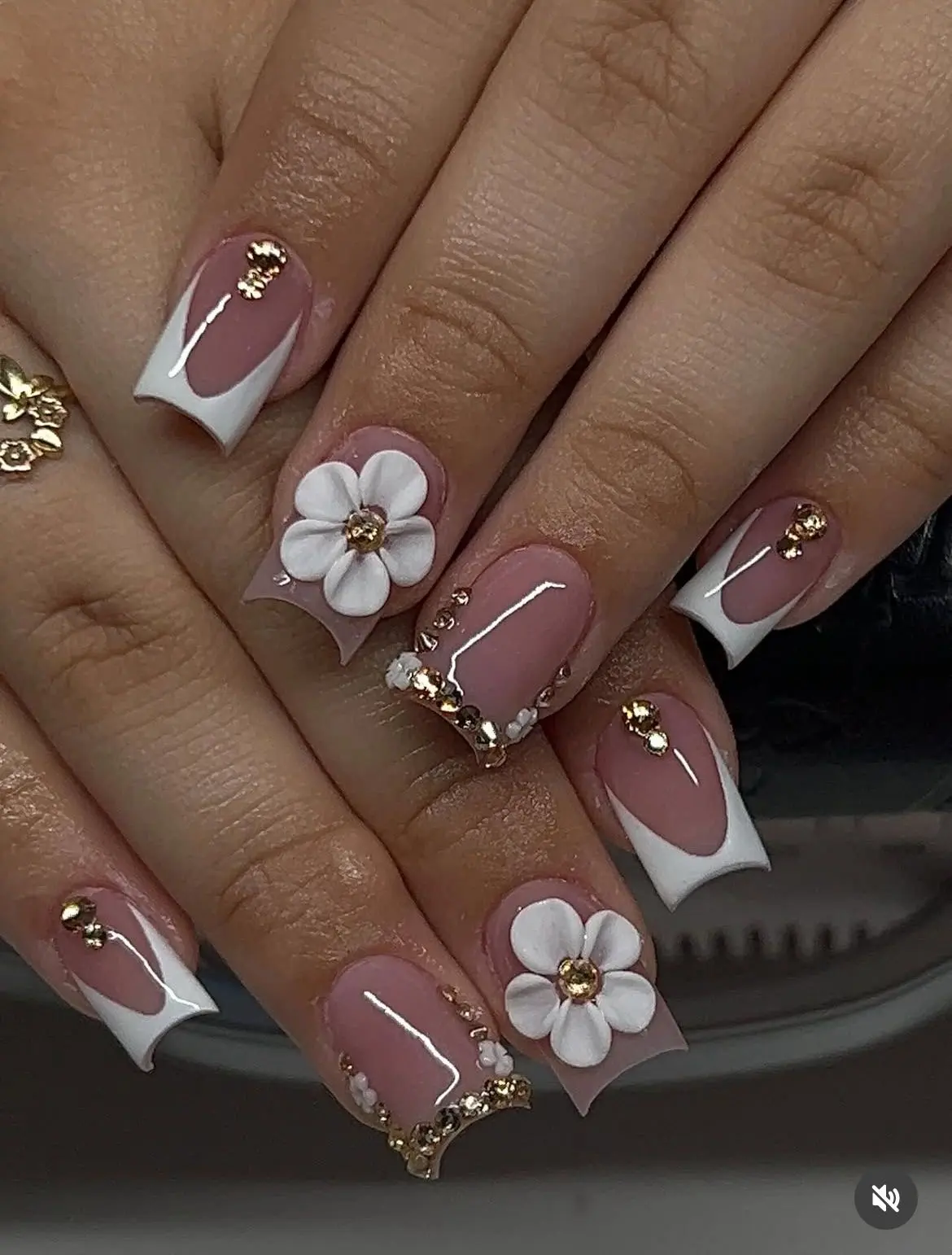 3D ou bijoux d'ongle à l'unité